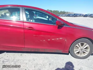 2013 Hyundai Sonata GLS PZEV with VIN 5NPEB4AC3DH579851, listed as a IAAI auction lot 41704589 with 201,566 mi miles. Bid and sale history available at carsss.com. Image 6.