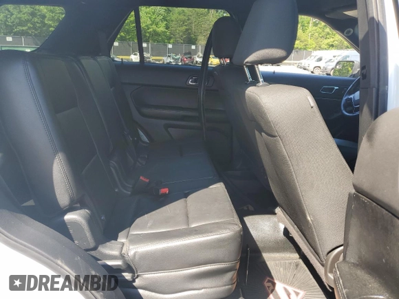 2017 Ford Police Interceptor Utility z VIN 1FM5K8AR1HGB82916, wystawiony jako Copart lot #56969985 z przebiegiem 123 811 mil mil oraz Szkoda całkowita • Salvage title. Historia ofert i sprzedaży dostępna na DreamBid. Obrazek 11.