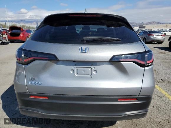 2024 Honda HR-V LX with VIN 3CZRZ1H30RM735938, listed as a Copart auction lot 47836565 with 8,157 mi miles and Salvage Title. Bid and sale history available at carsss.com. Image 6.