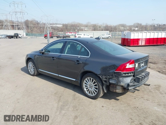 2012 Volvo S80 3.2L with VIN YV1940AS5C1151856, listed as a IAAI auction lot 41810344 with 138,479 mi miles. Bid and sale history available at carsss.com. Image 3.