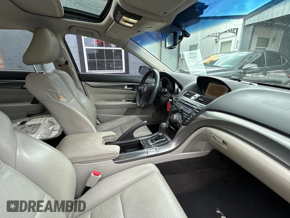 2012 Acura TL Tech Auto with VIN 19UUA8F51CA038207, listed as a Copart auction lot 52822055 with 149,409 mi miles and Clean Title. Bid and sale history available at carsss.com. Image 5.