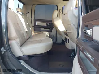 2018 Ram 2500 Laramie with VIN 3C6UR5FL4JG328614, listed as a IAAI auction lot 41420341 with 188,142 mi miles. Bid and sale history available at carsss.com. Image 8.