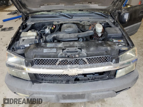2003 Chevrolet Avalanche with VIN 3GNEK13T63G246828, listed as a Copart auction lot 64102984 with 0 mi miles and Salvage Title. Bid and sale history available at carsss.com. Image 13.