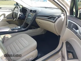 2019 Ford Fusion SE with VIN 3FA6P0HD3KR212008, listed as a IAAI auction lot 41465049 with 140,574 mi miles. Bid and sale history available at carsss.com. Image 5.