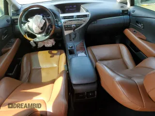 2013 Lexus RX 350 z VIN 2T2BK1BA8DC154770, wystawiony jako Copart lot #59846695 z przebiegiem 127 868 mil mil oraz Szkoda całkowita • Salvage title. Historia ofert i sprzedaży dostępna na DreamBid. Obrazek 8.