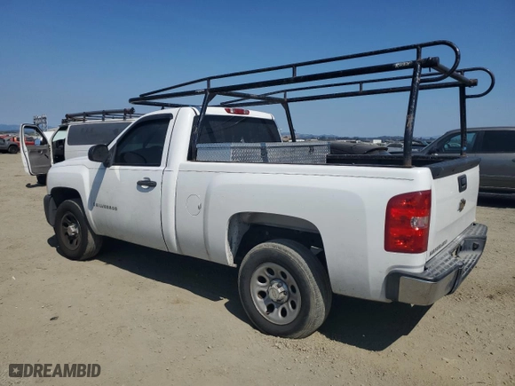 2007 Chevrolet Silverado 1500 Classic Work Truck with VIN 1GCEC14X87Z605271, listed as a Copart auction lot 68501414 with 136,571 mi miles and Salvage Title. Bid and sale history available at carsss.com. Image 2.