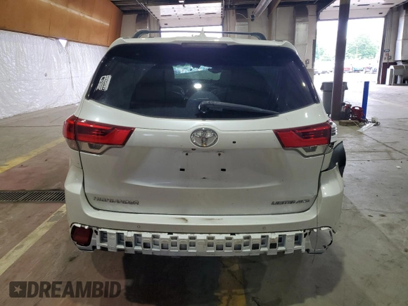 2018 Toyota Highlander Limited with VIN 5TDDZRFH6JS901073, listed as a Copart auction lot 62662115 with Not provided miles and Salvage title. Bid and sale history available at DreamBid. Image 6.