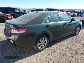 2011 Toyota Camry LE z VIN 4T4BF3EK5BR107738, wystawiony jako IAAI lot #41477614 z przebiegiem 154 464 mil mil oraz . Historia ofert i sprzedaży dostępna na DreamBid. Obrazek 4.