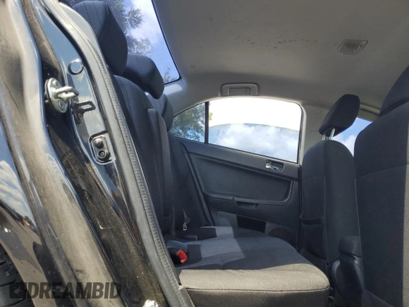 2017 Mitsubishi Lancer ES z VIN JA32U2FU6HU007637, wystawiony jako Copart lot #56843245 z przebiegiem 119 915 mil mil oraz Szkoda całkowita • Salvage title. Historia ofert i sprzedaży dostępna na DreamBid. Obrazek 10.