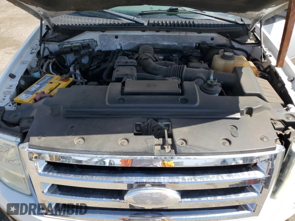 2007 Ford Expedition Eddie Bauer z VIN 1FMFU17557LA55621, wystawiony jako Copart lot #60856985 z przebiegiem 202 468 mil mil oraz Szkoda całkowita • Salvage title. Historia ofert i sprzedaży dostępna na DreamBid. Obrazek 12.