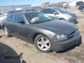 2009 Dodge Charger SXT with VIN 2B3KA33V29H627209, listed as a IAAI auction lot 41666032 with 189,916 mi miles and . Bid and sale history available at carsss.com. Image 1.
