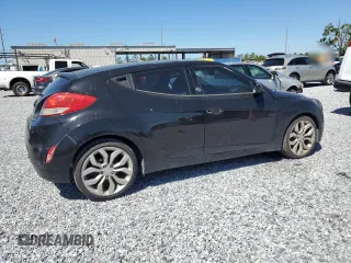 2013 Hyundai Veloster w/Black Int with VIN KMHTC6AD6DU107525, listed as a Copart auction lot 49805555 with 135,640 mi miles and Clean Title. Bid and sale history available at carsss.com. Image 3.