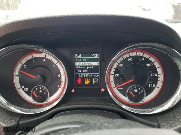 2011 Dodge Durango Express with VIN 1D4RE2GG6BC635302, listed as a Copart auction lot 52622915 with 227,687 mi miles and Clean Title. Bid and sale history available at carsss.com. Image 9.