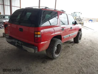 2002 Chevrolet Tahoe LT with VIN 1GNEC13Z52R148406, listed as a IAAI auction lot 41617948 with 190,502 mi miles. Bid and sale history available at carsss.com. Image 4.