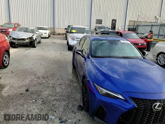 2021 Lexus IS 350 F Sport z VIN JTHGZ1E24M5020473, wystawiony jako Copart lot #48772885 z przebiegiem 56 941 mil mil oraz Szkoda całkowita • Salvage title. Historia ofert i sprzedaży dostępna na DreamBid. Obrazek 13.