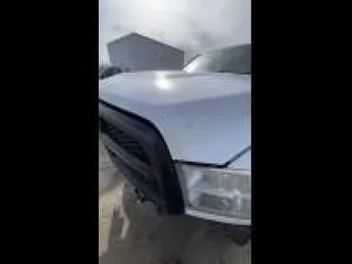 2017 Ram 2500 Tradesman z VIN 3C6UR5CJ6HG667162, wystawiony jako IAAI lot #42532691 z przebiegiem 258 808 mil mil oraz . Historia ofert i sprzedaży dostępna na DreamBid. Obrazek 1.