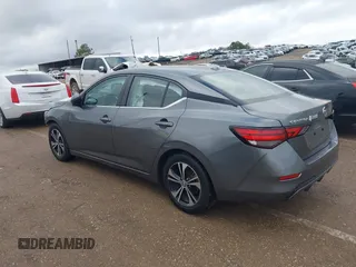 2022 Nissan Sentra SV z VIN 3N1AB8CV9NY284815, wystawiony jako IAAI lot #41504868 z przebiegiem 33 275 mil mil oraz . Historia ofert i sprzedaży dostępna na DreamBid. Obrazek 3.