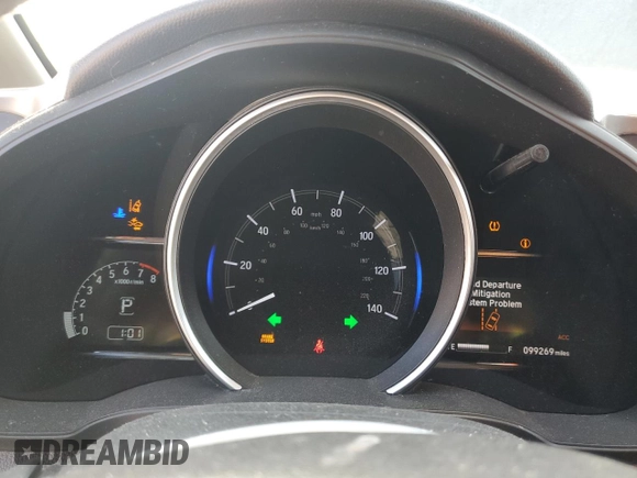 2019 Honda Fit EX with VIN 3HGGK5H84KM703991, listed as a Copart auction lot 47377875 with 99,269 mi miles and Salvage title. Bid and sale history available at DreamBid. Image 9.