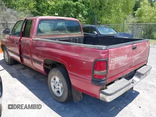 1999 Dodge 1500 with VIN 3B7HC13Y8XG180531, listed as a IAAI auction lot 42172858 with 213,004 mi miles and . Bid and sale history available at DreamBid. Image 3.