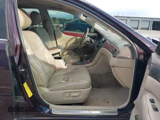 2004 Lexus ES 350 with VIN JTHBA30G445053215, listed as a IAAI auction lot 41683348 with 304,995 mi miles and . Bid and sale history available at DreamBid. Image 5.