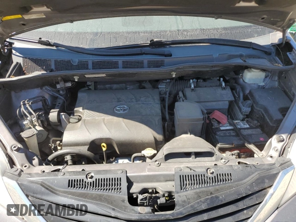 2011 Toyota Sienna LE with VIN 5TDJK3DC4BS005853, listed as a Copart auction lot 53582855 with 198,198 mi miles and Salvage Title. Bid and sale history available at carsss.com. Image 14.