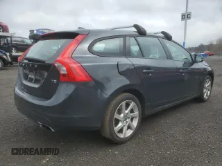 2015 Volvo V60 z VIN YV126MEA6F1206906, wystawiony jako Copart lot #51837425 z przebiegiem 142 194 mil mil oraz Tytuł czysty. Historia ofert i sprzedaży dostępna na DreamBid. Obrazek 3.