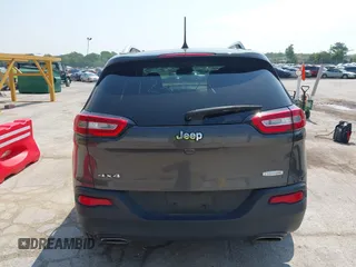 2018 Jeep Cherokee Latitude Plus z VIN 1C4PJMLX7JD515387, wystawiony jako IAAI lot #42459564 z przebiegiem 104 837 mil mil oraz . Historia ofert i sprzedaży dostępna na DreamBid. Obrazek 16.