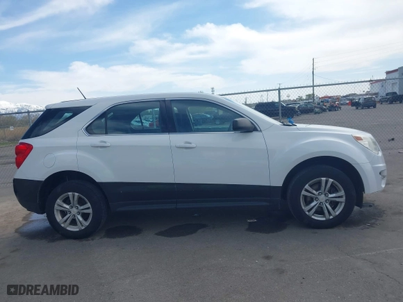 2014 Chevrolet Equinox LS with VIN 2GNFLEEK6E6269814, listed as a IAAI auction lot 41993782 with 221,957 mi miles. Bid and sale history available at carsss.com. Image 14.
