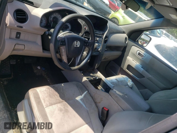 2013 Honda Pilot LX z VIN 5FNYF4H28DB014170, wystawiony jako Copart lot #64036895 z przebiegiem Nie podano mil oraz Czysty tytuł • Clean title. Historia ofert i sprzedaży dostępna na DreamBid. Obrazek 8.