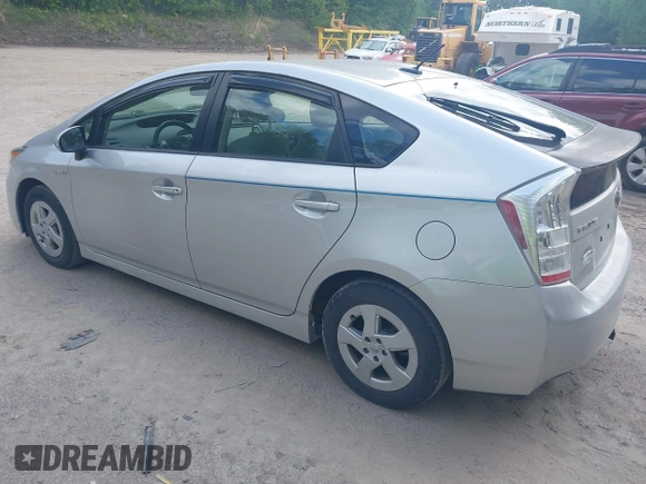 2010 Toyota Prius II z VIN JTDKN3DU5A5001691, wystawiony jako IAAI lot #42378034 z przebiegiem 138 436 mil mil oraz . Historia ofert i sprzedaży dostępna na DreamBid. Obrazek 3.
