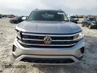 2022 Volkswagen Atlas SE with VIN 1V2JP2CA3NC532086, listed as a Copart auction lot 84679354 with 40,579 mi miles and Salvage title. Bid and sale history available at DreamBid. Image 5.