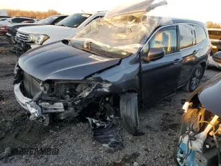 2017 Honda Pilot EX with VIN 5FNYF6H30HB081629, listed as a Copart auction lot 83344684 with 68,676 mi miles and Salvage Title. Bid and sale history available at DreamBid. Image 1.