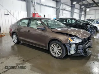 2011 Volkswagen Jetta Sedan SE with VIN 3VWDX7AJ2BM396135, listed as a Copart auction lot 71026884 with 160,009 mi miles and Salvage Title. Bid and sale history available at carsss.com. Image 4.