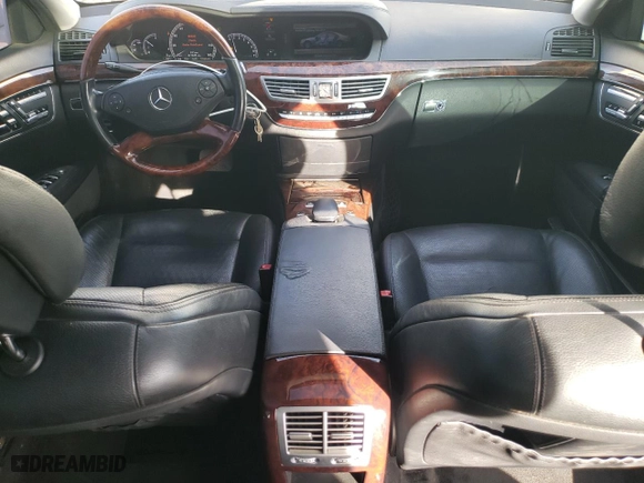 2011 Mercedes-Benz S-Class S 550 with VIN WDDNG7BB6BA413410, listed as a Copart auction lot 88323865 with 221,648 mi miles and Salvage Title. Bid and sale history available at carsss.com. Image 8.