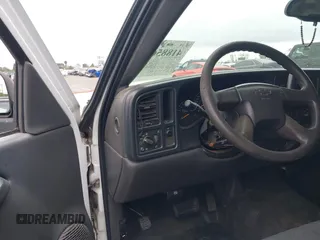 2006 Chevrolet Silverado 1500 Work Truck with VIN 3GCEC14V86G217163, listed as a IAAI auction lot 41885602 with 126,137 mi miles and . Bid and sale history available at DreamBid. Image 9.