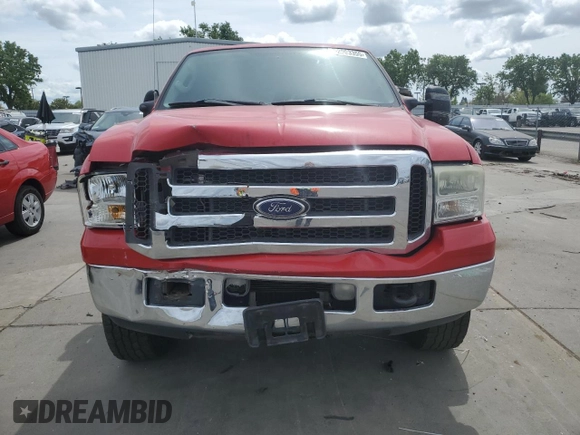 2005 Ford F-250 XL with VIN 1FTSX21P15EA76932, listed as a Copart auction lot 52053355 with 134,955 mi miles and Salvage title. Bid and sale history available at DreamBid. Image 5.
