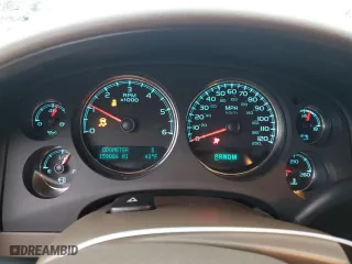 2013 Chevrolet Avalanche LTZ with VIN 3GNMCGE05DG142332, listed as a Copart auction lot 41986565 with 159,086 mi miles and Salvage Title. Bid and sale history available at carsss.com. Image 9.