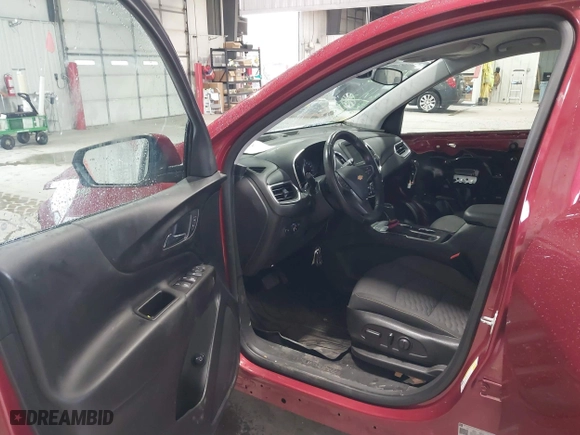 2021 Chevrolet Equinox LT with VIN 3GNAXKEVXML345455, listed as a IAAI auction lot 40892027 with 57,288 mi miles. Bid and sale history available at carsss.com. Image 5.