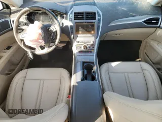 2019 Lincoln MKZ Standard with VIN 3LN6L5A91KR624237, listed as a Copart auction lot 52547115 with 52,105 mi miles and Salvage Title. Bid and sale history available at carsss.com. Image 8.