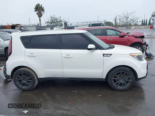 2016 Kia Soul + with VIN KNDJP3A53G7857829, listed as a IAAI auction lot 41807362 with 161,393 mi miles. Bid and sale history available at carsss.com. Image 13.