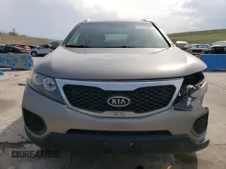 2013 Kia Sorento LX with VIN 5XYKTDA21DG401970, listed as a Copart auction lot 54079365 with 217,969 mi miles and Salvage title. Bid and sale history available at DreamBid. Image 5.