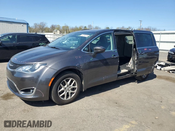 2017 Chrysler Pacifica Touring L with VIN 2C4RC1BG0HR770361, listed as a Copart auction lot 53789715 with 99,685 mi miles and Salvage Title. Bid and sale history available at DreamBid. Image 1.