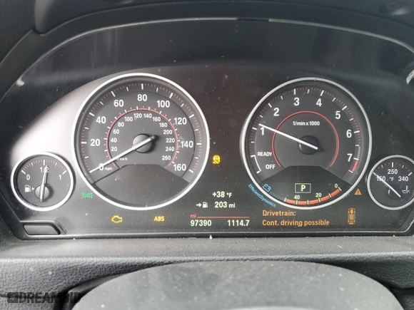 2018 BMW 3 Series 330i xDrive with VIN WBA8D9G50JNU68521, listed as a Copart auction lot 47147745 with 97,390 mi miles and Salvage Title. Bid and sale history available at carsss.com. Image 9.