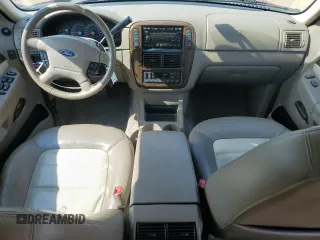 2003 Ford Explorer Eddie Bauer с VIN 1FMZU74W23UC76806, выставлен на аукционе Copart как лот 62705025 с пробегом 122 620 миль миль и Списание • Salvage title. История ставок и продаж доступна на DreamBid. Изображение 8.