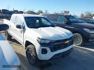 2024 Chevrolet Colorado 2WD LT with VIN 1GCPSCEK2R1168542, listed as a IAAI auction lot 41705157 with 1 mi miles. Bid and sale history available at carsss.com. Image 1.