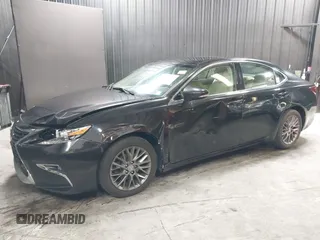 2018 Lexus ES 350 z VIN 58ABK1GG3JU083398, wystawiony jako IAAI lot #42094308 z przebiegiem 98 019 mil mil oraz . Historia ofert i sprzedaży dostępna na DreamBid. Obrazek 6.