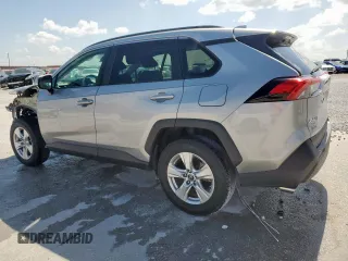 2019 Toyota RAV4 XLE with VIN 2T3W1RFV2KC015887, listed as a Copart auction lot 61869255 with 69,227 mi miles and Clean title. Bid and sale history available at DreamBid. Image 2.