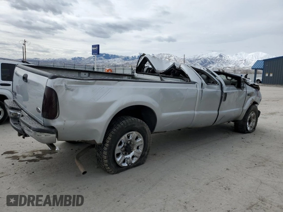 1999 Ford F-250 XL with VIN 1FTNX21L1XEC64475, listed as a Copart auction lot 49264735 with Not provided miles and Salvage title. Bid and sale history available at DreamBid. Image 3.