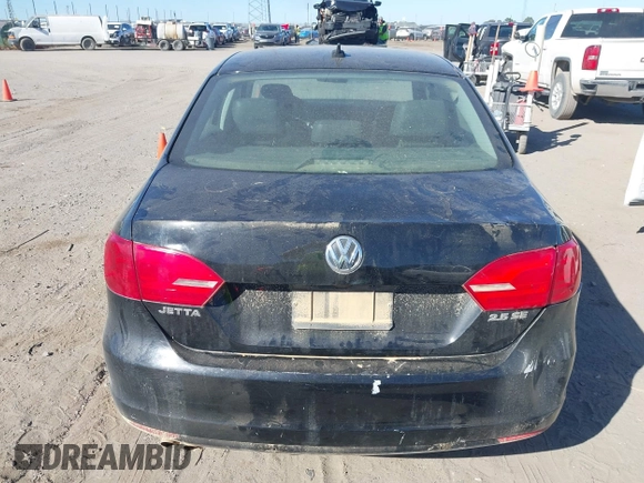 2012 Volkswagen Jetta SE with VIN 3VWDX7AJ1CM389176, listed as a IAAI auction lot 40603684 with 114,047 mi miles and . Bid and sale history available at DreamBid. Image 14.
