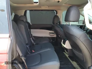 2024 Kia Carnival SX with VIN KNDNE5H34R6432264, listed as a Copart auction lot 68888334 with 4,093 mi miles and Salvage Title. Bid and sale history available at carsss.com. Image 11.